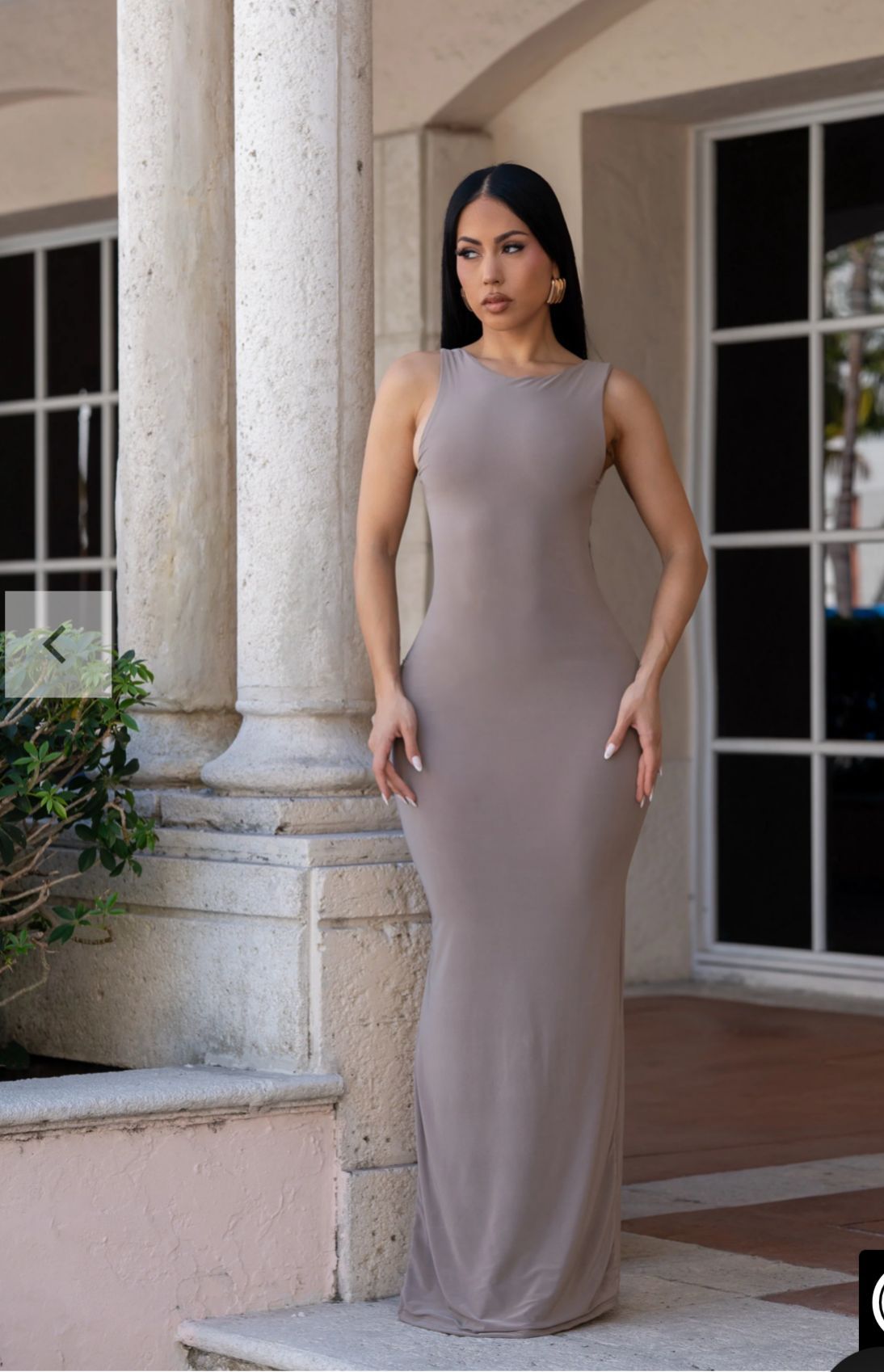 Mirta's Dress - Taupe