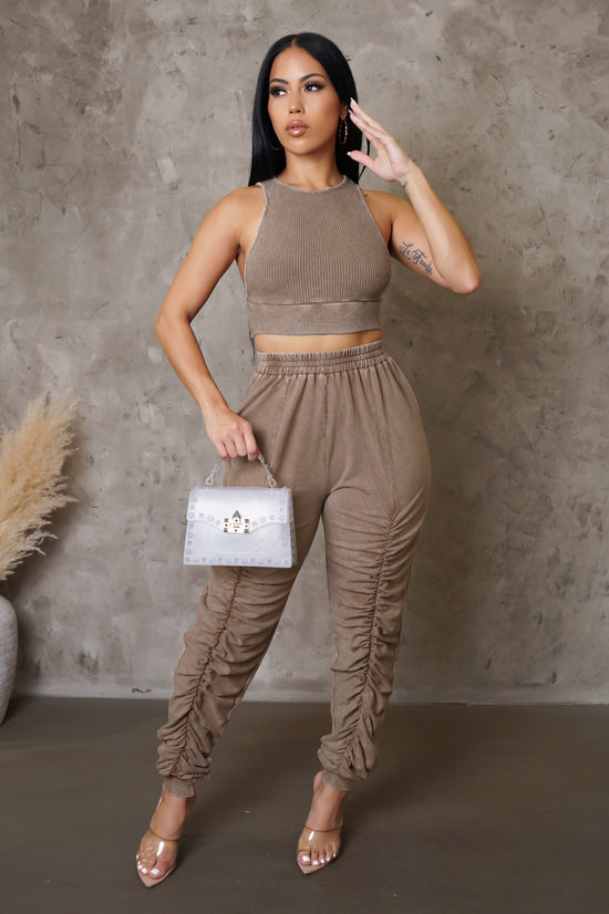 Thinkin' About Pant Set- Taupe
