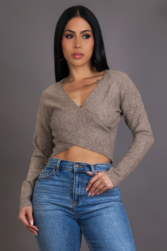 The Cropped Look Top - Taupe