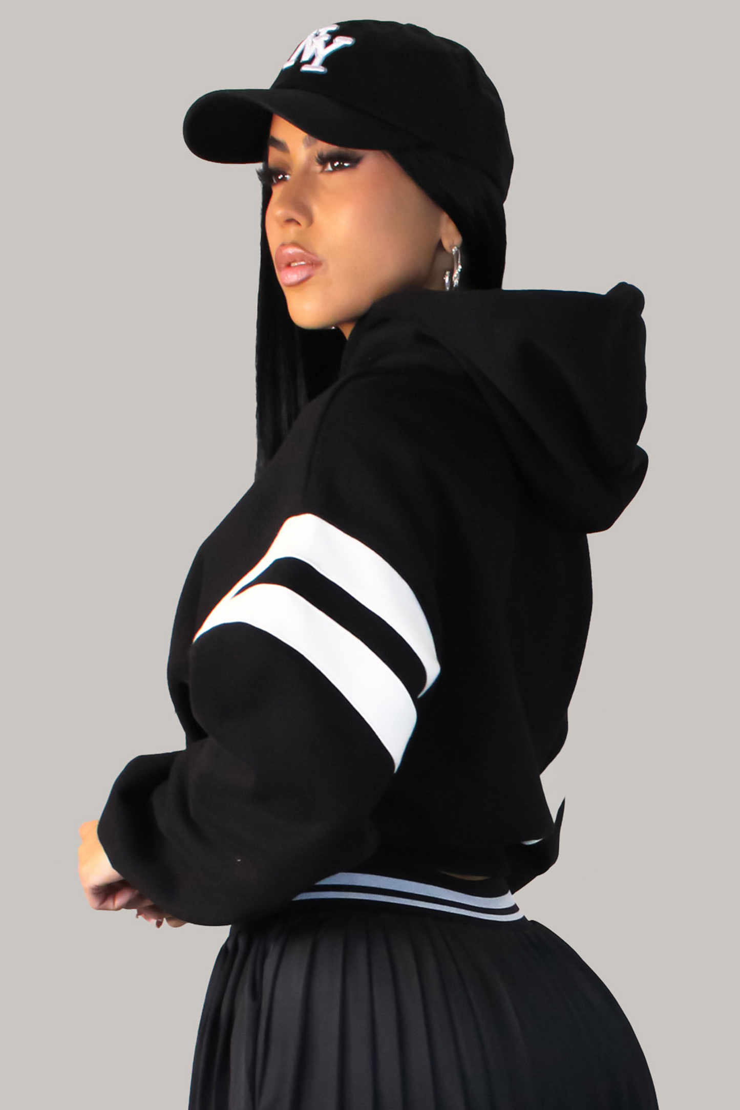 Four Legacy Sweater - Black