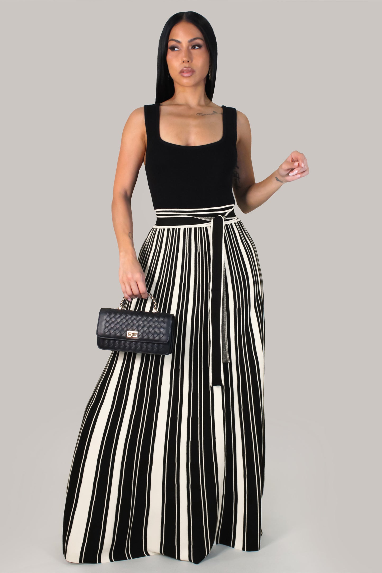 Bella Lines Maxi Dress - Black