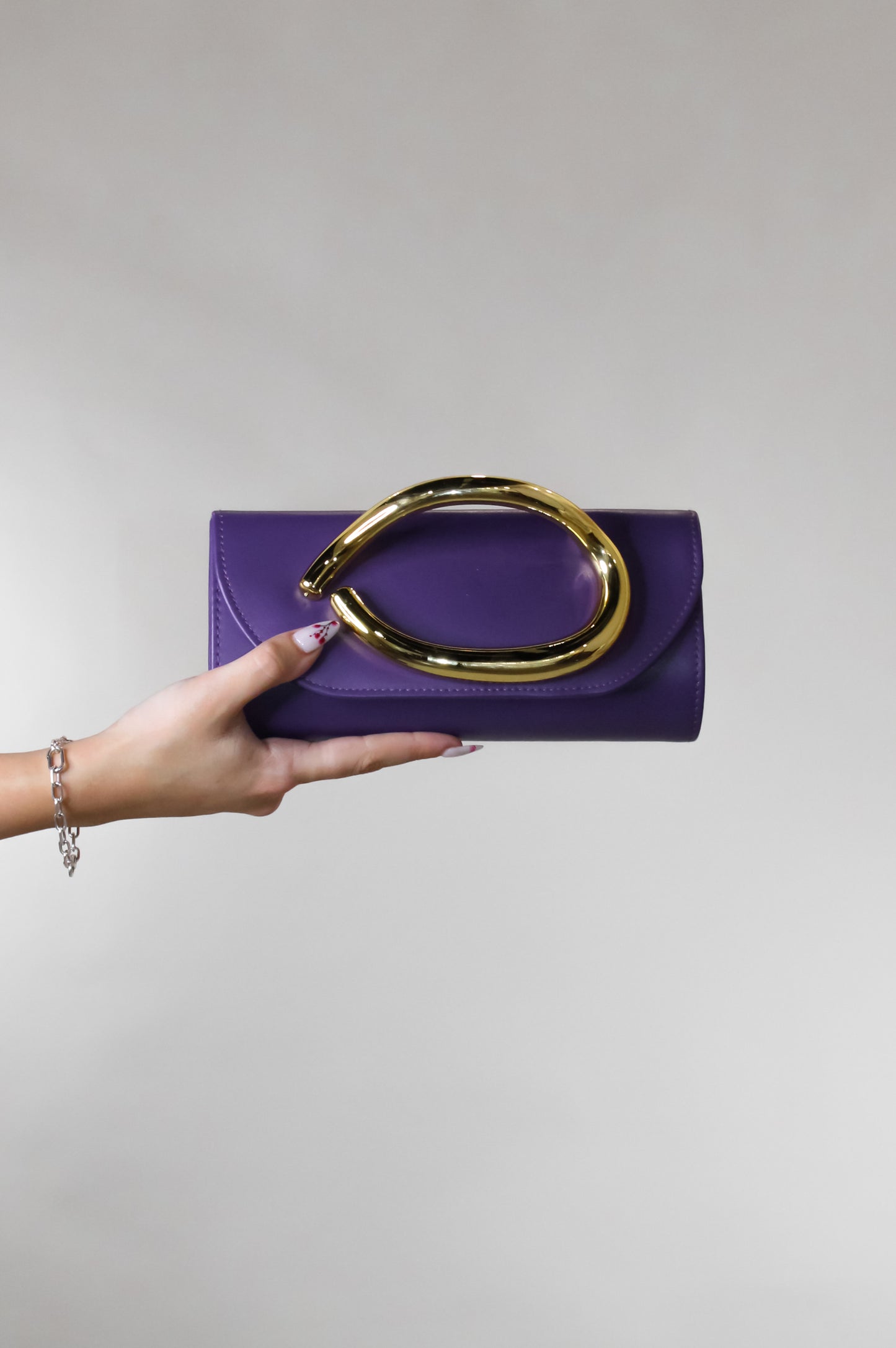 Coming In Clutch Purse - Brown - White - Purple