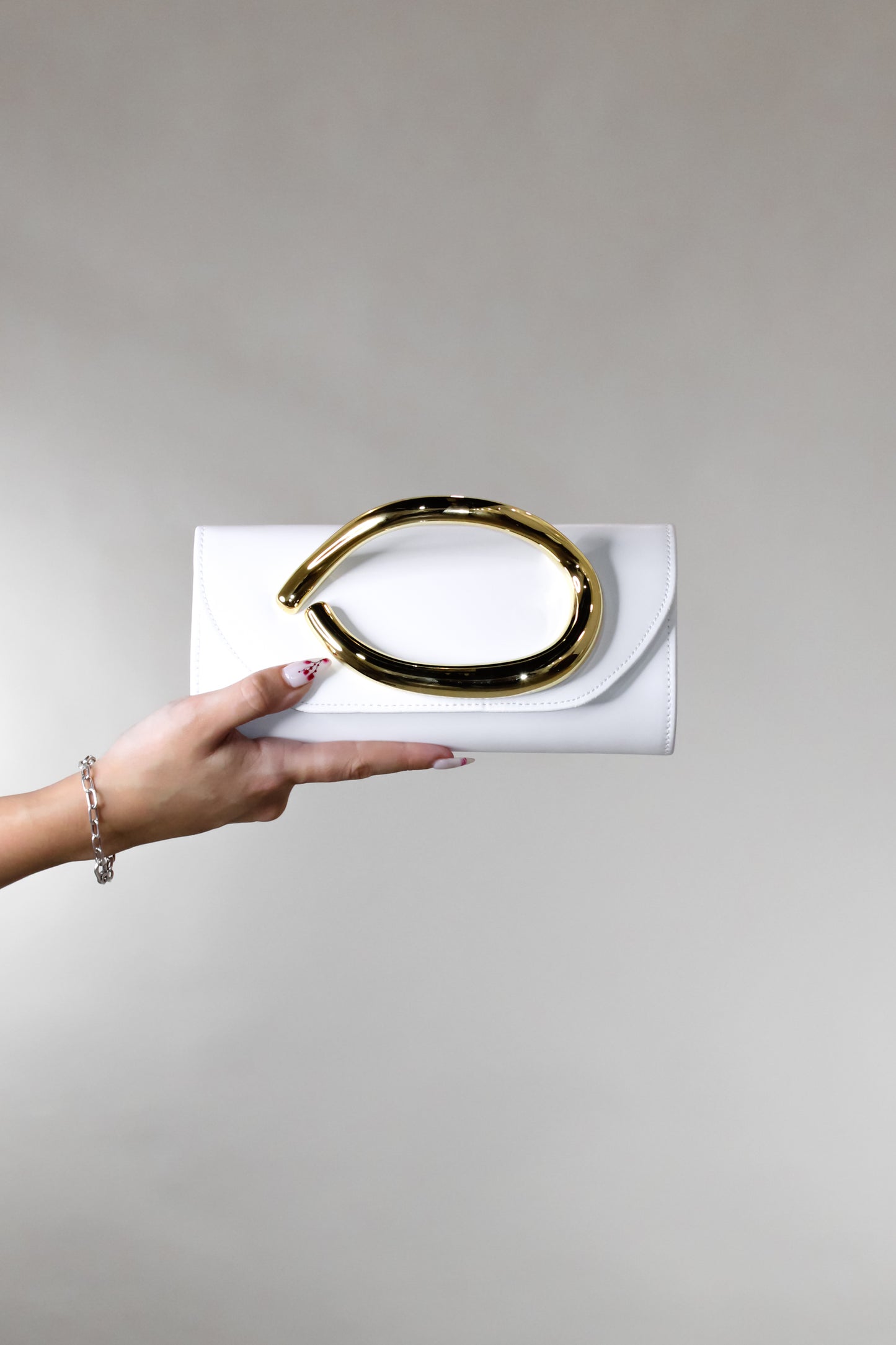 Coming In Clutch Purse - Brown - White - Purple