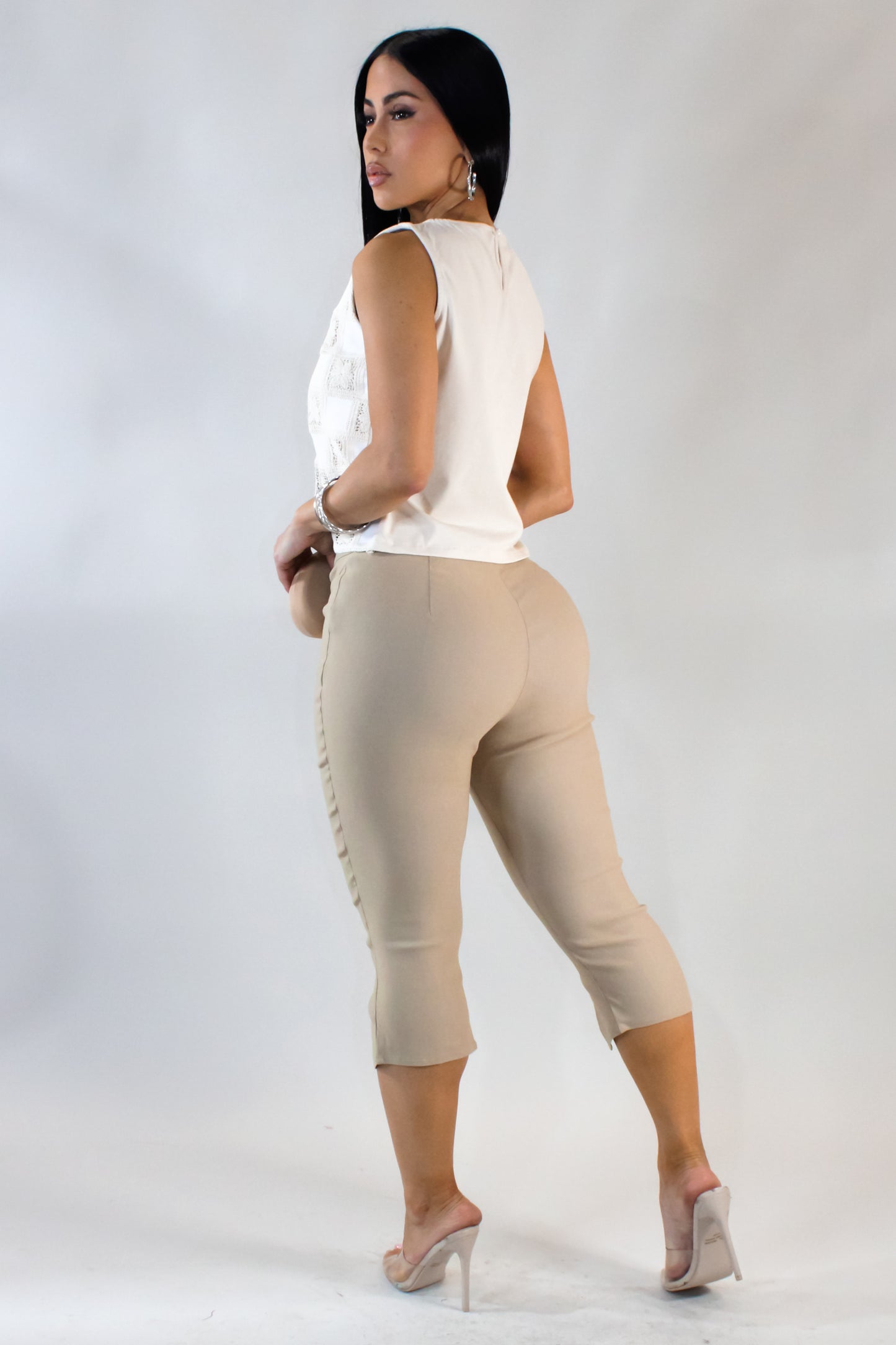 Capri Love Pant - Khaki