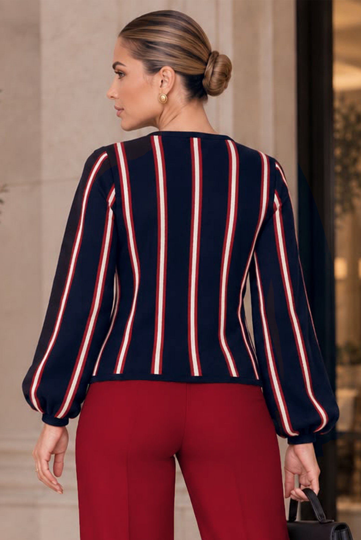 Good Looks Sweater - Navy