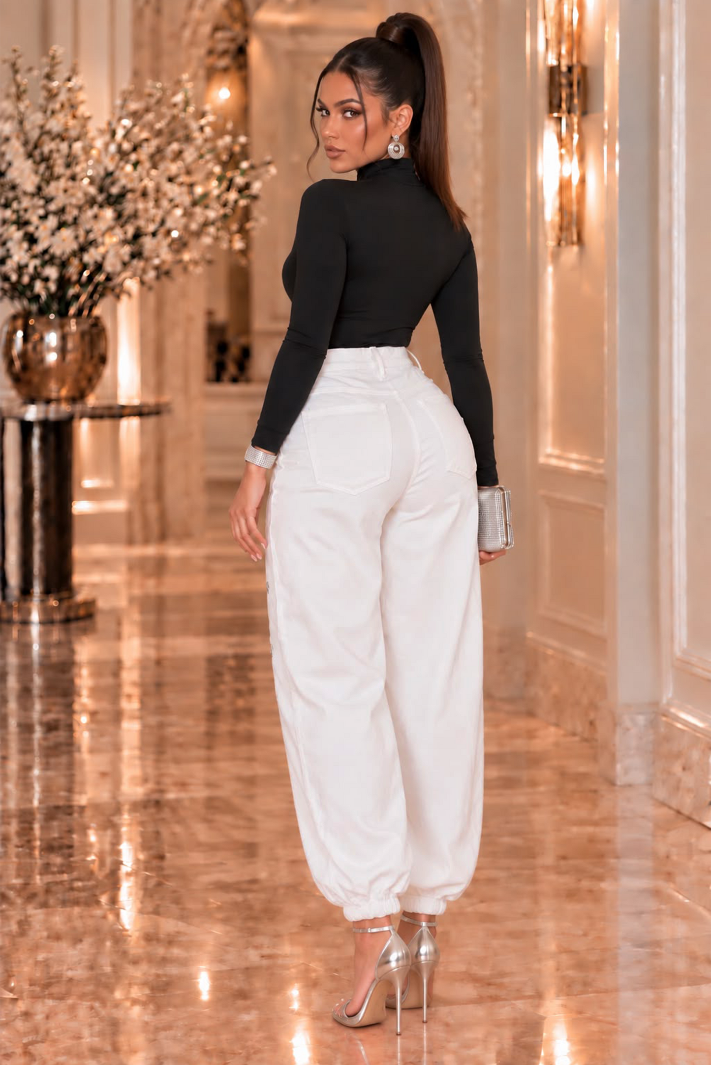 Attraction Pant - White