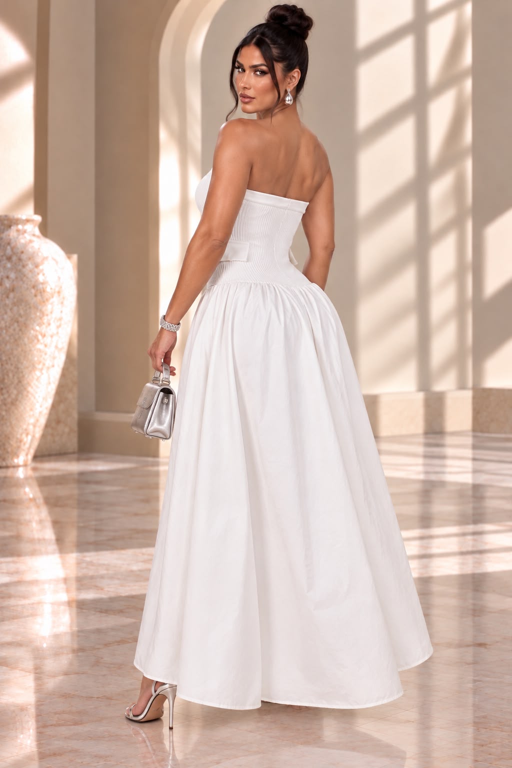 Classic Voyage Midi Dress -White