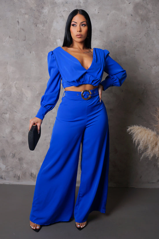 Load image into Gallery viewer, In Your Thoughts Two Piece Pant Set - Blue
