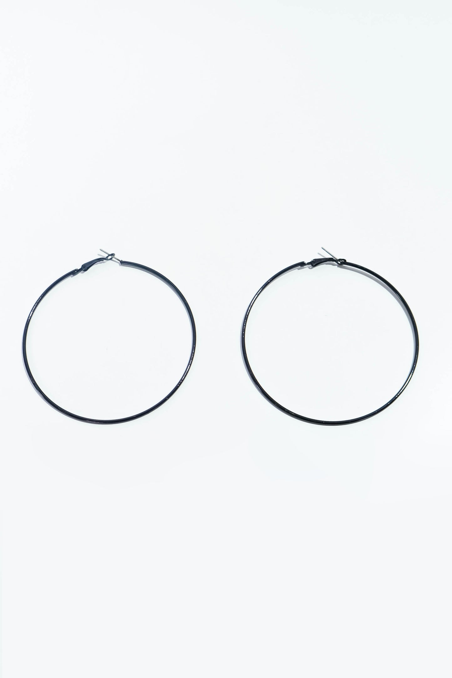 Simplicity Earrings - Black