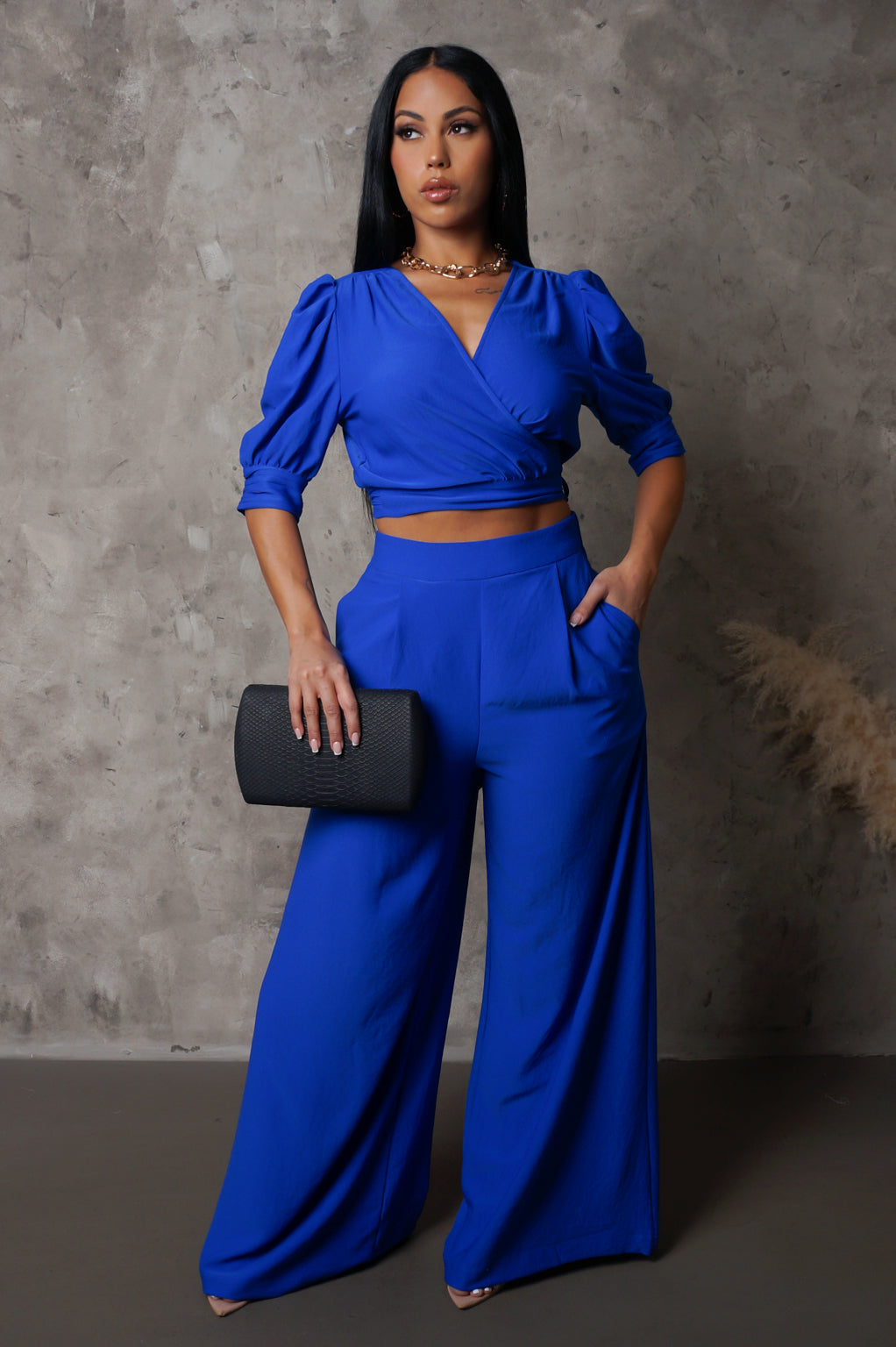 Load image into Gallery viewer, Talk To Me Two Piece Pants Set - Blue
