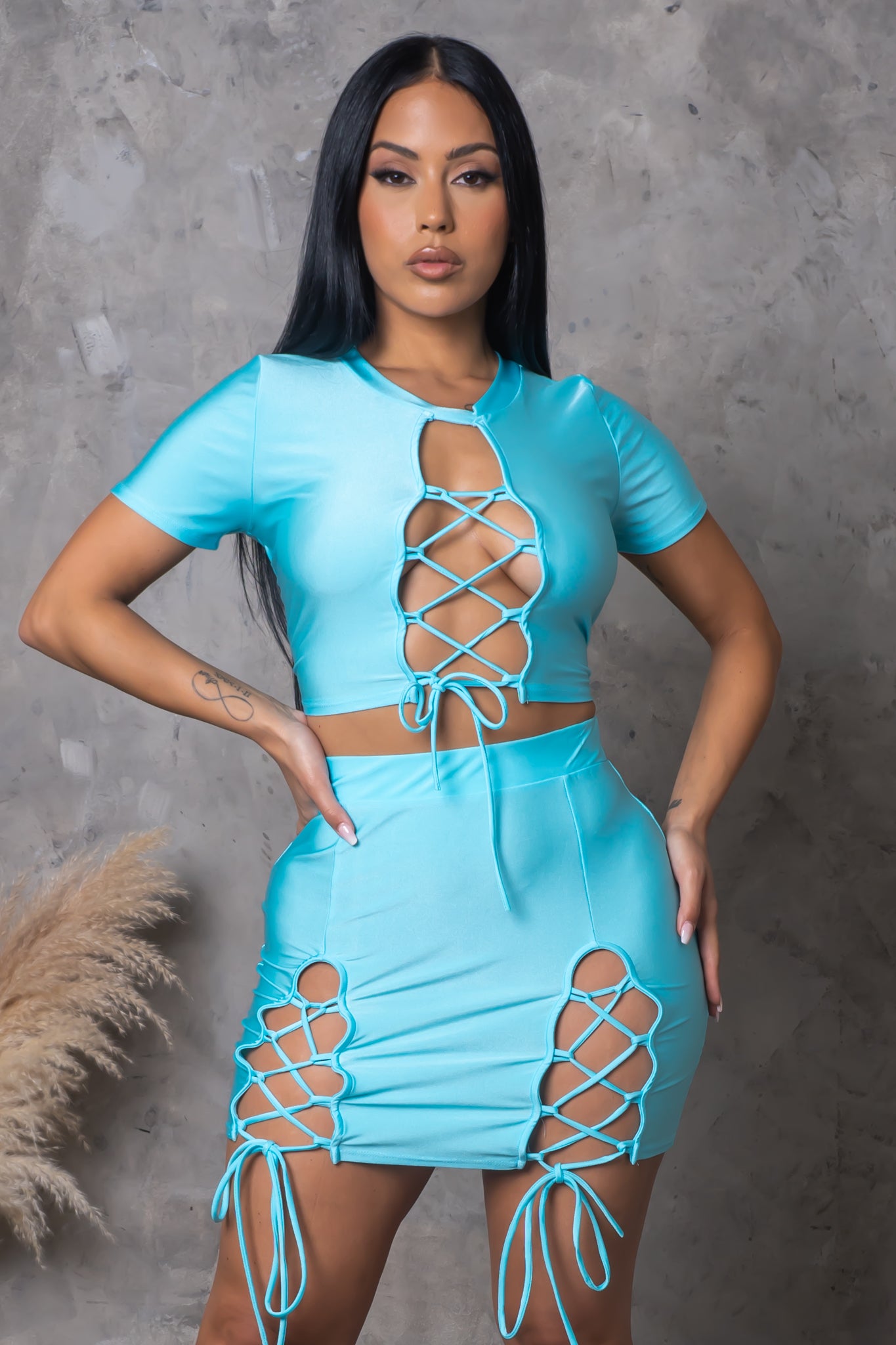Load image into Gallery viewer, Meilyn Two Piece Skirt Set - Blue
